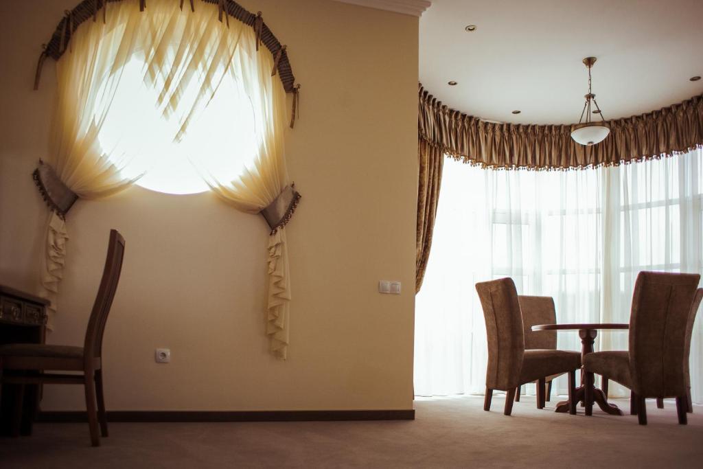 Warszawa Hotel Malekhuv Стая снимка